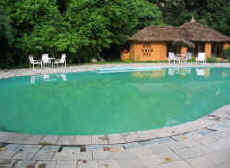 Claridges Corbett,Pool